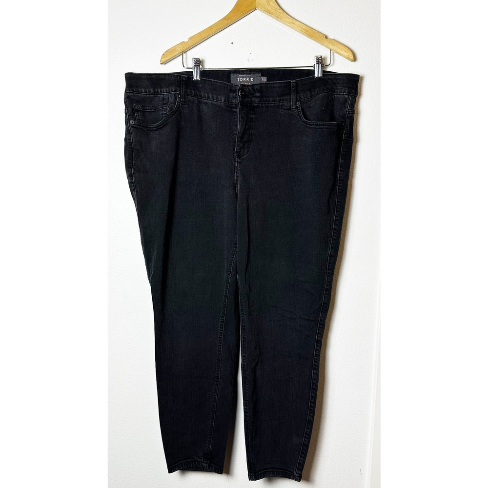 Torrid Women's Bombshell Skinny Black Jeans sz 24